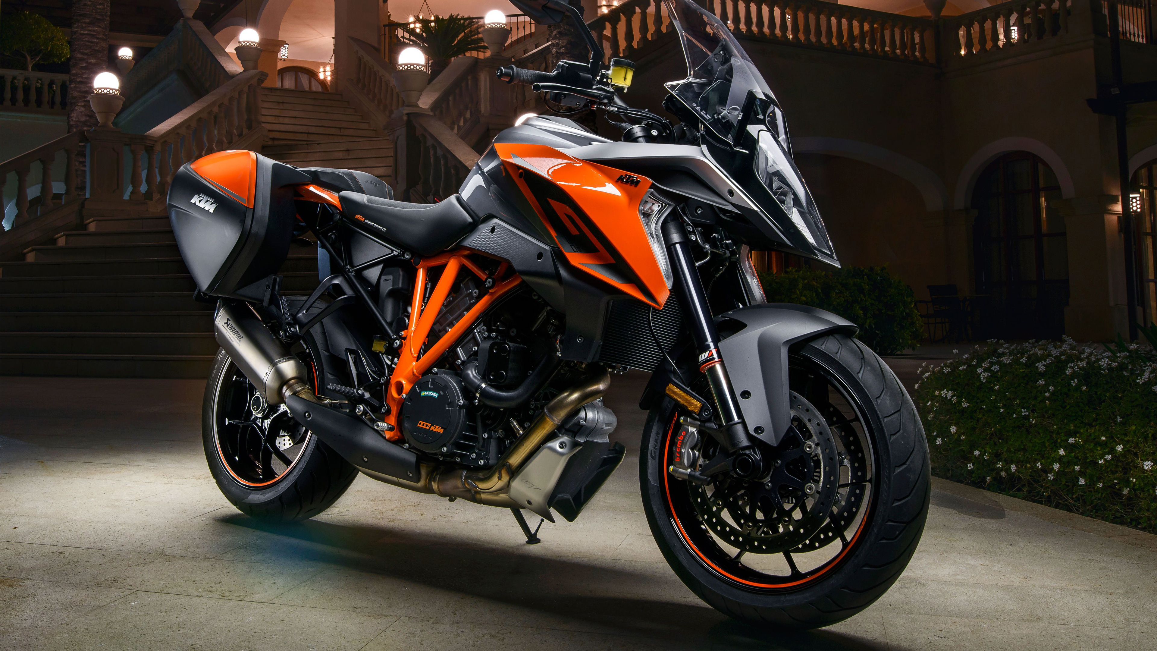 KTM 1290 Super Duke GT 2017 4K8971711899